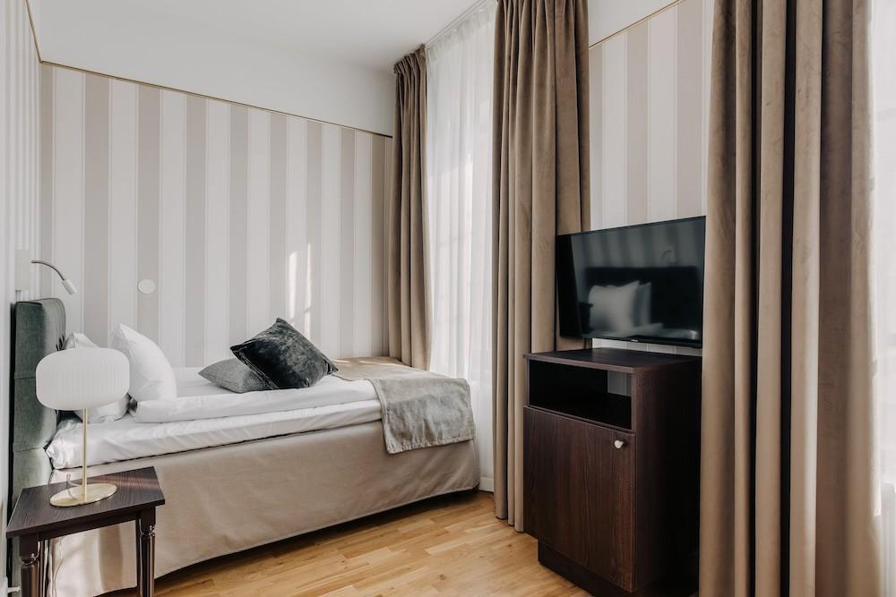 Skara Stadshotell Buitenkant foto